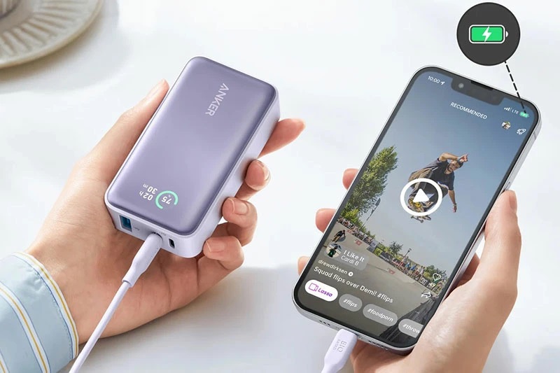 Anker Power Bank (10000mAh 30W) ブラック [A1256011] – 秋葉館