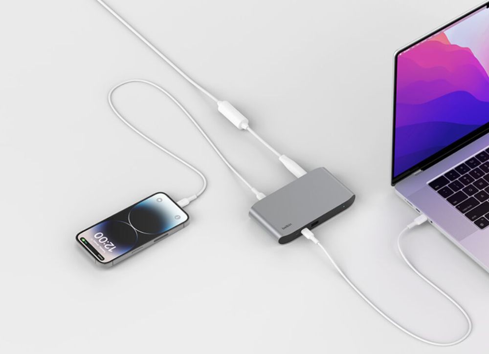 BELKIN Thunderbolt4 5-in-1CoreHubドッキングステーション