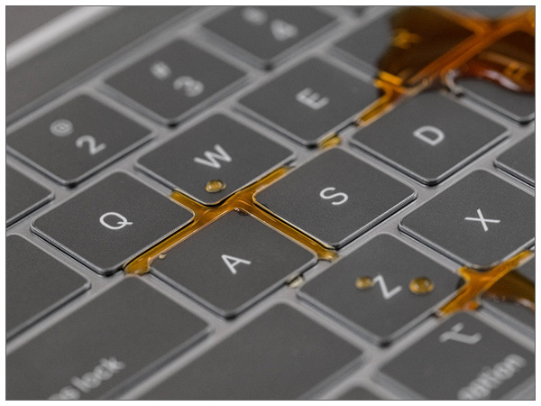 MacBook Pro 2013年 13インチ 本体 日本語キーボード 充電器付 MacBook MacBook Pro 2013年 13インチ 本体 日本語キーボード 充電器付 MacBook